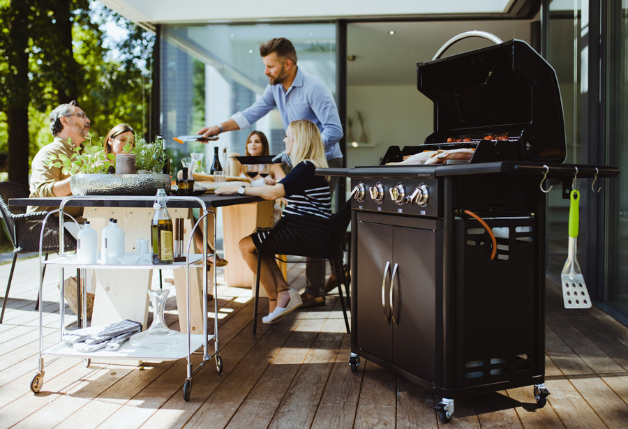 Ψησταριά υγραερίου BBQ Outdoorchef Australia-Η Αυστραλία είναι διάσημη για την κουλτούρα που έχει στα μπάρμπεκιου της. Αυτό αποτέλεσε την έμπνευση πίσω από την Australian Line της OUTDOORCHEF, προσφέροντας υψηλή ποιότητα και αξιόπιστα προϊόντα.